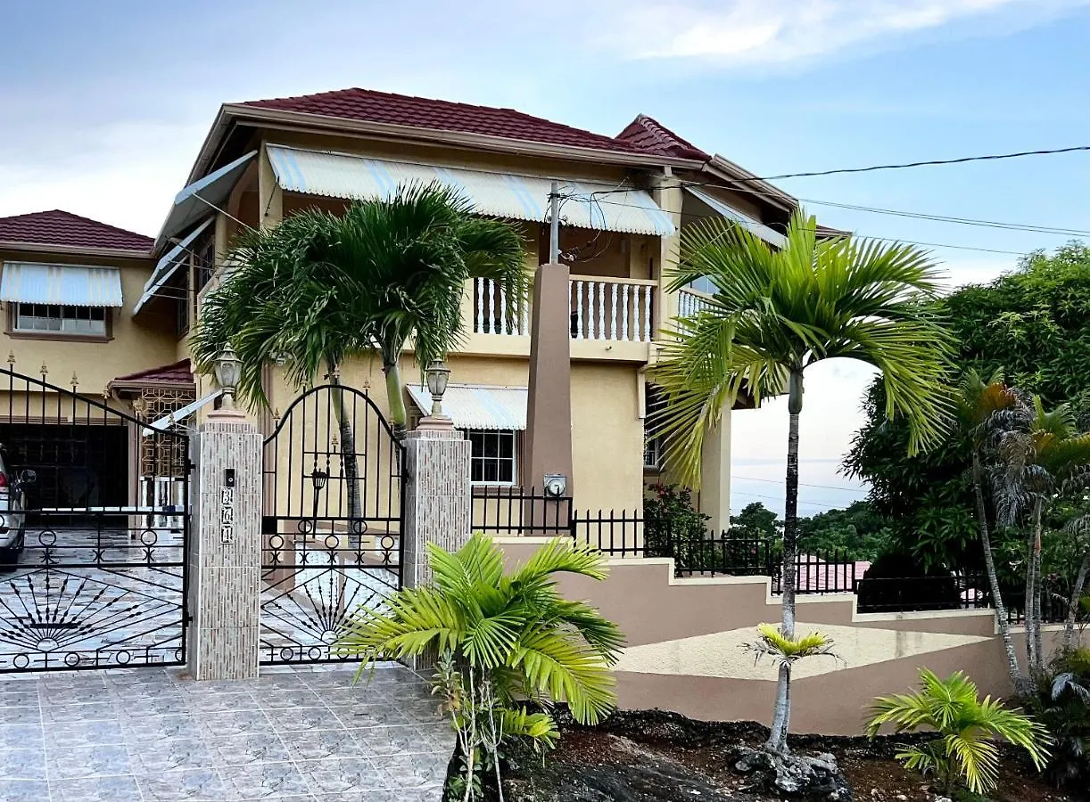 Deluxe Studio At The Hideaway Apartment St Mary